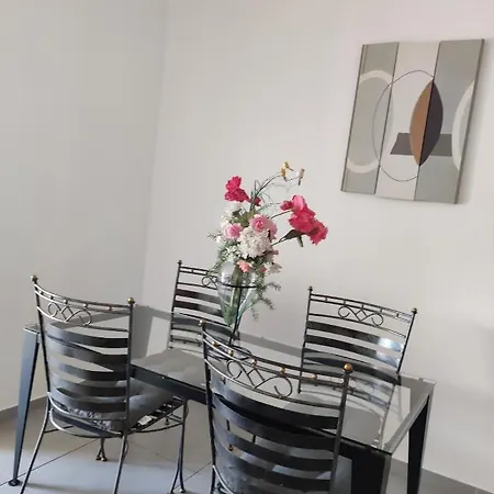 Апартаменты Villas-piscine Les Mimosas *