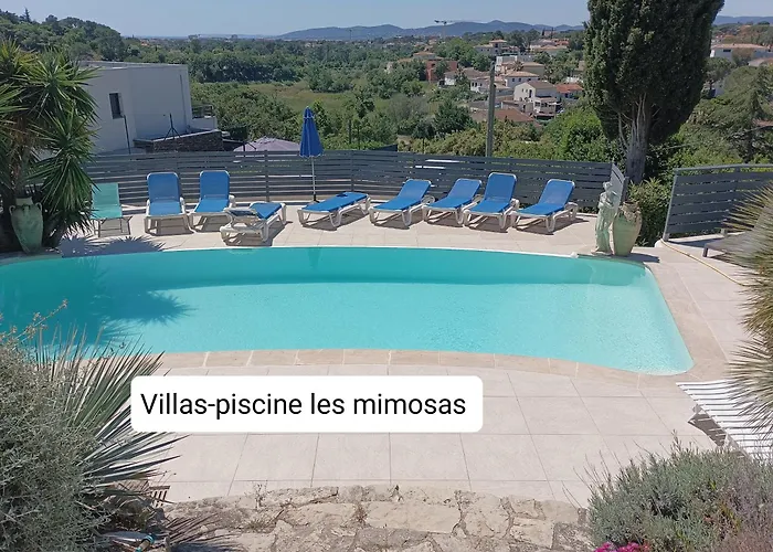 Villas-piscine Les Mimosas Appartement *