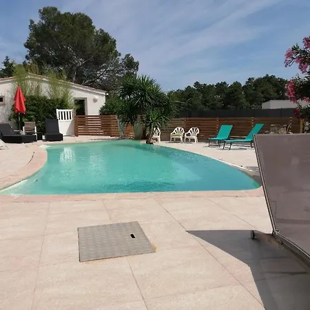Villas-piscine Les Mimosas *