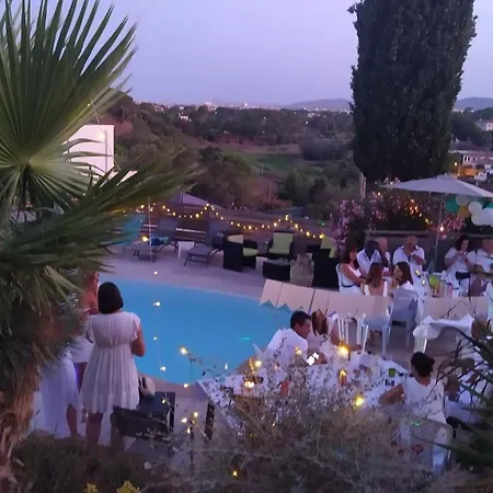 Villas-piscine Les Mimosas